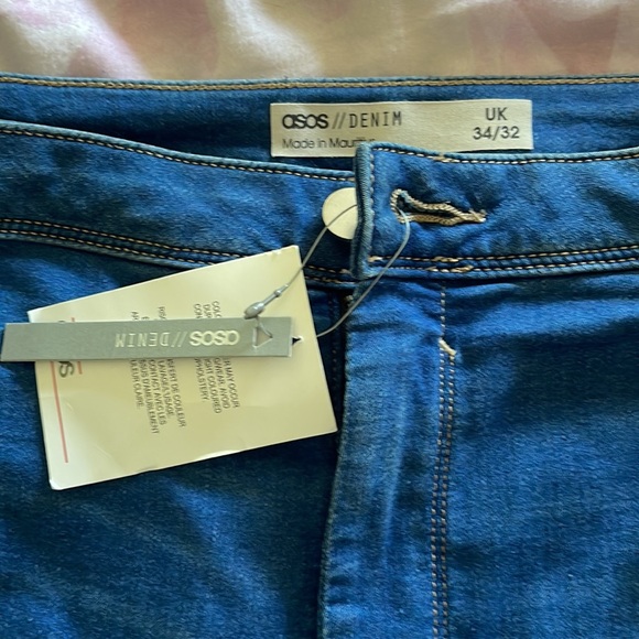 BNWT ASOS high-waisted jeans - Picture 3 of 3